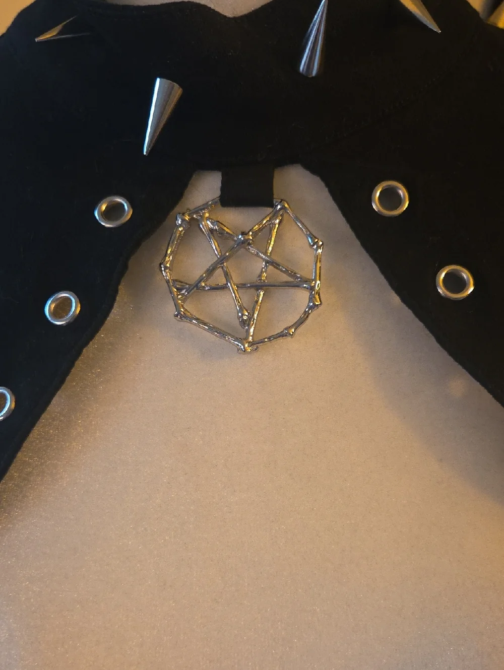 Widow Dream Deceiver Spiked Bolero - Picture 6 of 10